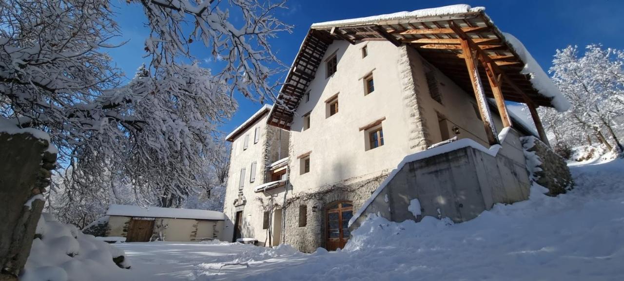 Maison Cimarron Panzió Chateauroux-les-Alpes Kültér fotó